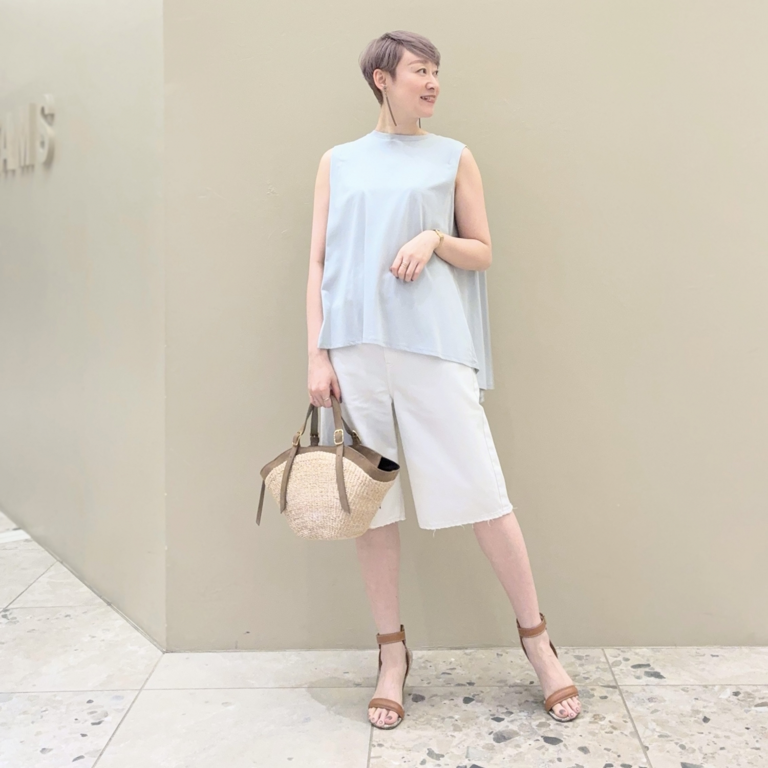 〈Demi-Luxe BEAMS〉コットンバックフレア ノースリーブ プルオーバー